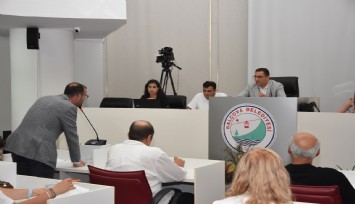 Balçova meclisinde gündem yangınlar