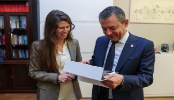 CHP lideri Özgür Özel New York heyetınde İzmir'den süpriz isim