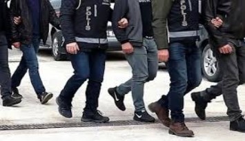 İzmir, Manisa, Aydın, Muğla, Uşak, Afyonkarahisar ve Kütahya’nın da bulunduğu 58 ilde tefecilere operasyon: 160 gözaltı
