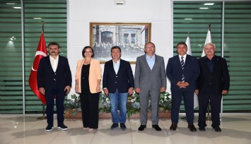 Kıyı Ege Belediyeler Birliği Encümeni İzmir’de toplandı