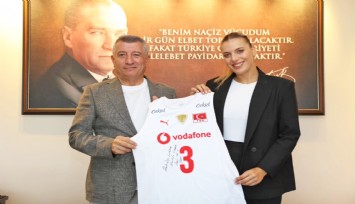 Voleybolun Yıldızı Güzelbahçe’de antrenman yapacak