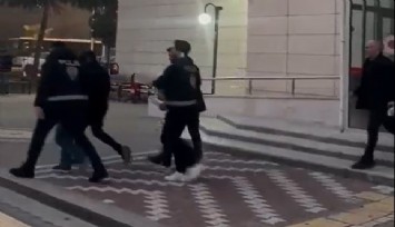 Akhisar'da 4 ayrı evde hırsızlık yapan şüpheliler tutuklandı