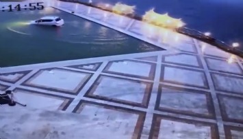 Arabayla otel havuzuna düştü: 54 yaşındaki adam yüzerek kurtulabildi
