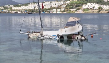 Bodrum'da Bitez Koyu'nda tekne battı