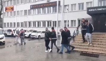 Bursa'da yaşlı kadını 'polis' diyerek kandırıp 1 milyon 500 bin lira dolandırdılar