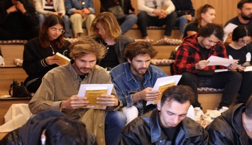Çeşme Belediyesi’nden, üniversiteli gençlere 10 bin TL destek