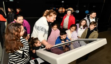 Çiğli Belediyesi Astronomi, Havacılık ve Uzay Kampüsü’ne Öğrencilerden Yoğun İlgi