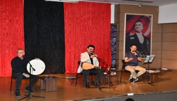 Çiğli’de Şiir ve Türkü Rüzgarı Esti: Sanat ve Edebiyat Buluşması