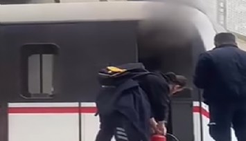 İzmir Metro'da korku dolu anlar: Vatman kabininden çıkan duman panik oluşturdu