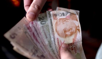 Zamlı emekli maaşları hesaplara yatmaya başladı