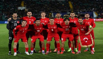 A Milliler, Bulgaristan'ı gole boğdu: 1-6