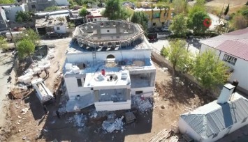 Adıyaman’da cami kubbesi çöktü: 5 yaralı