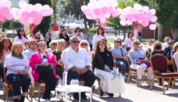 Çeşme’de sağlığa pembe adımlar atıldı