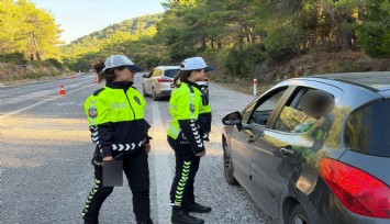 Eski Çeşme yolu kadın polislere emanet