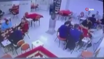 Depreme okey oynarken yakalandılar