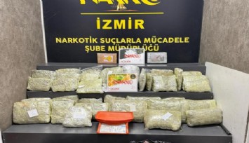 İzmir'de metruk binada zehir deposu