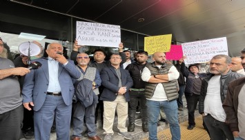 Karşıyaka’da pazar gerginliği: Esnaf belediyeyi protesto etti