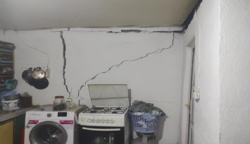 Manisa’da 6.1 büyüklüğündeki deprem sonrası 83 yapı hasar gördü