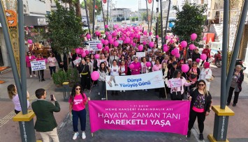 Menemenli kadınlar kansere karşı farkındalık için yürüdü