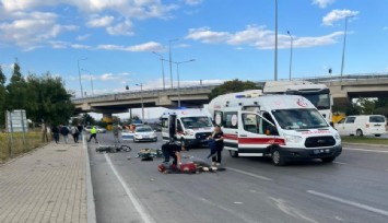 Tır çarpan motosiklet hurdaya döndü: 2 genç hayatını kaybetti