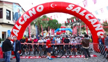 VeloTürk Gran Fondo Çeşme’de pedallar barış ve spor için döndü