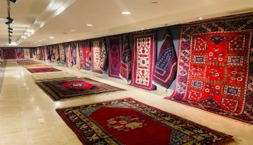 Yağcıbedir halıları İzmirlilerle buluştu
