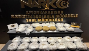 Afyonkarahisar'da otomobile gizlenmiş 11 kiloluk uyuşturucu bulundu