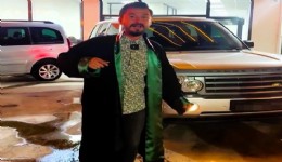 Avukat cüppesiyle otomobil tanıtımı yaptı, 'Dikkat çeksin diye yaptım' dedi