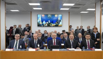 Bakan Uraloğlu İzmir-Ankara arasını 3.5 saate indirecek hızlı tren hattının açılacağı tarihi açıkladı
