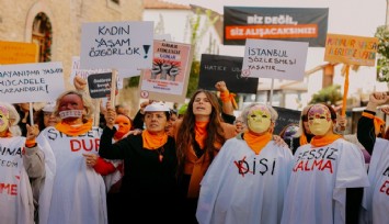 Çeşme’de 411 fidan, binlerce adım, tek bir söz: İstanbul Sözleşmesi yaşatır