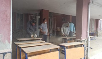Eğitimde emek dersi: Öğretmenler tatilde boya fırçasını eline aldı