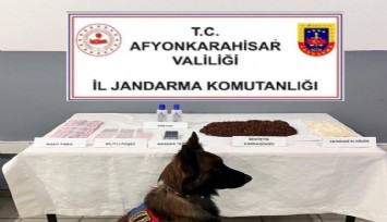 Aseton ve tütünle uyuşturucu yaptılar, polisten kaçamadılar
