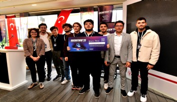 Genç beyinler afetlere dirençli Bornova için kod yazdı
