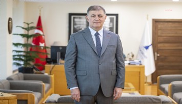 İzmir Büyükşehir Belediye Başkanı Tugay Umre'ye gitti