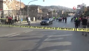 İzmir'de araca silahla saldırarak bir kişiyi ağır yaralayan şüpheli yakalandı
