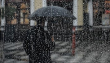 İzmir'de gök gürültülü sağanak yağış alarmı: O günler yağışlı geçecek