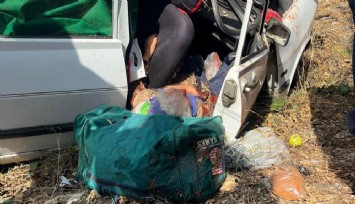 Manisa’da feci kaza: Otomobil yol kenarına uçtu, 1 can kaybı, 1 yaralı