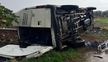 Manisa'da kontrolden çıkan kamyonet devrildi: 1 can kaybı, 1 yaralı