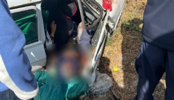 Manisa'da otomobil şarampole yuvarlandı: 2 can kaybı