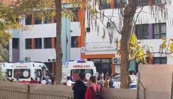 Okulda yangın tüpü paniği: Çok sayıda öğrenci tozdan etkilendi