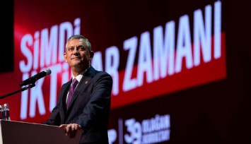 Özgür Özel CHP Genel Başkanlığına yeniden seçildi