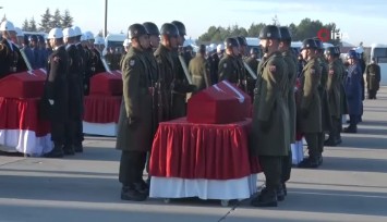 Türkiye 20 şehidine ağlıyor: Gözyaşları içinde uğurlandılar