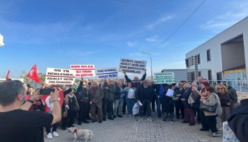 Urla’da 55 yıllık tapu çilesi: 800 kişinin ev hayali nesilden nesile devretti