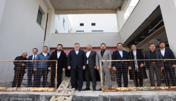 AK Parti İzmir İl Başkanı Saygılı Selçuk’tan TOKİ açıklaması: Anahtarlar Ocak ayında teslim edilmeye başlanıyor