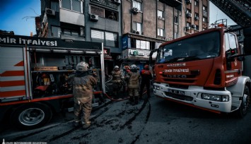 Bornova’da iş hanını alevler sardı, itfaiye 12 kişiyi kurtardı