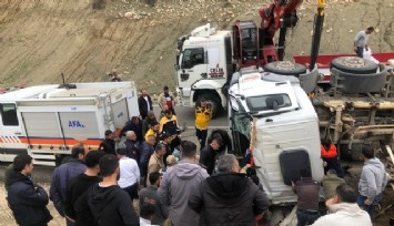 Devrilen beton mikserinin sürücüsü yaşamını yitirdi