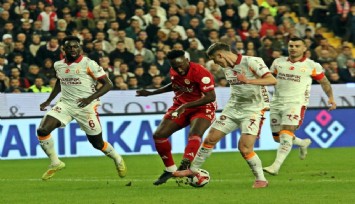 Galatasaray, Antalya'da gol olup yağdı: 1-4