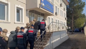 İzmir dahil 23 ilde yasa dışı bahis operasyonu: 27 kişi tutuklandı
