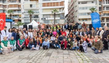 ‘İzmir’de İyilik Var’ hareketi 10. yılında yüzlerce gönüllüyü buluşturdu
