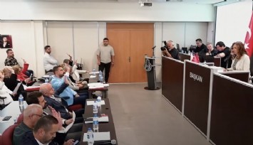 Karşıyaka’da CHP krizi derinleşti: Boykot sonrası Başkan Vekili Baysak istifa etti